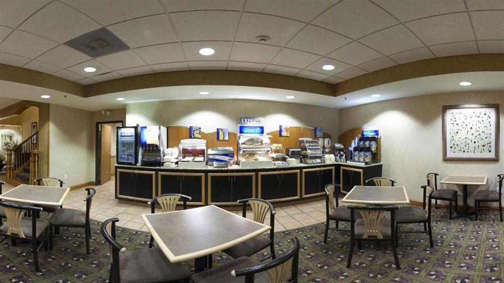 Holiday Inn Express Hotel And Suites Fort Worth/I-20 Екстериор снимка