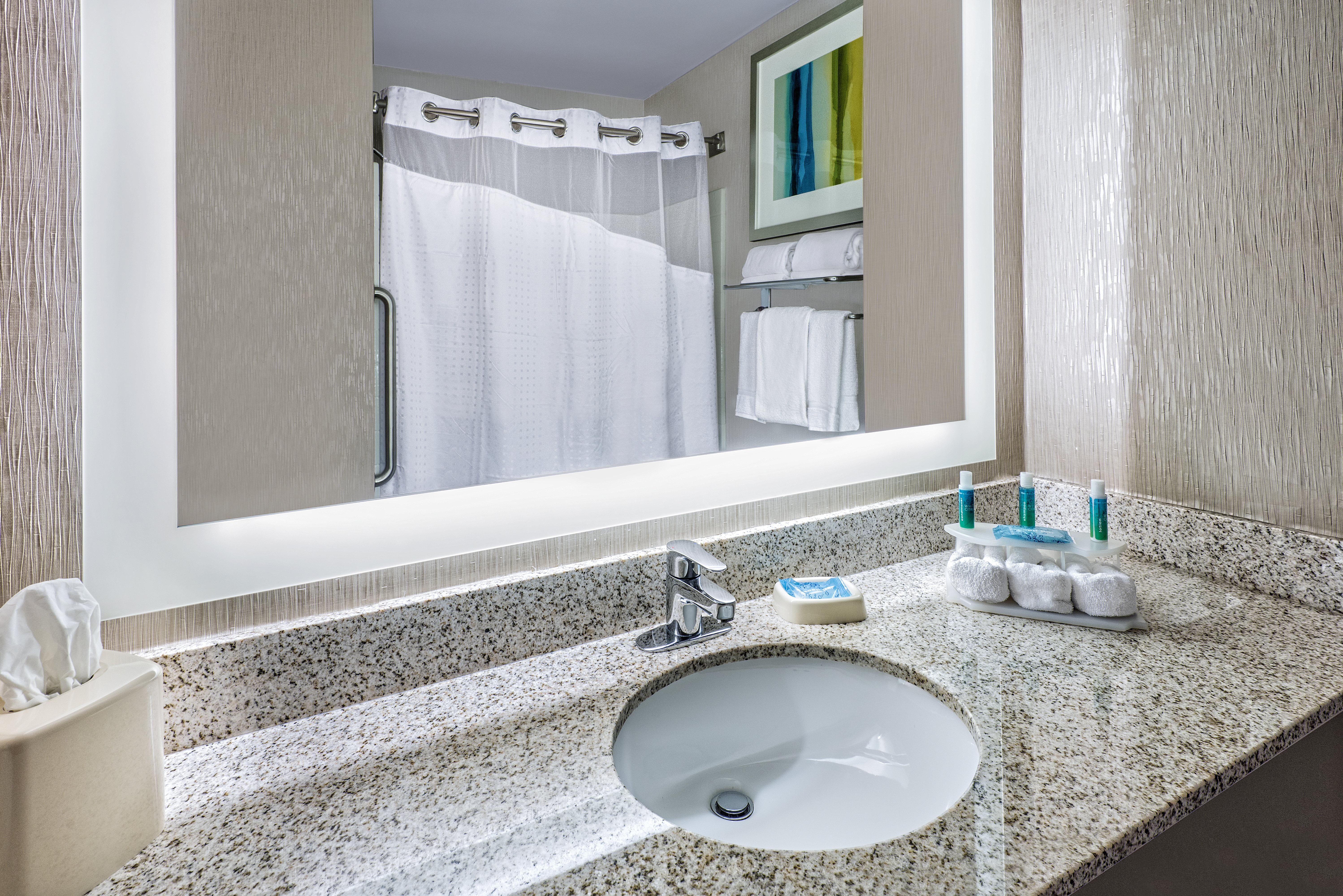 Holiday Inn Express Hotel And Suites Fort Worth/I-20 Екстериор снимка