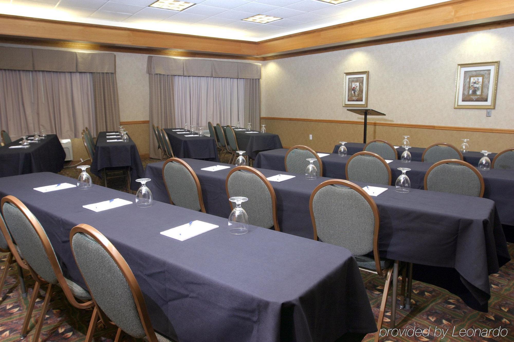 Holiday Inn Express Hotel And Suites Fort Worth/I-20 Екстериор снимка