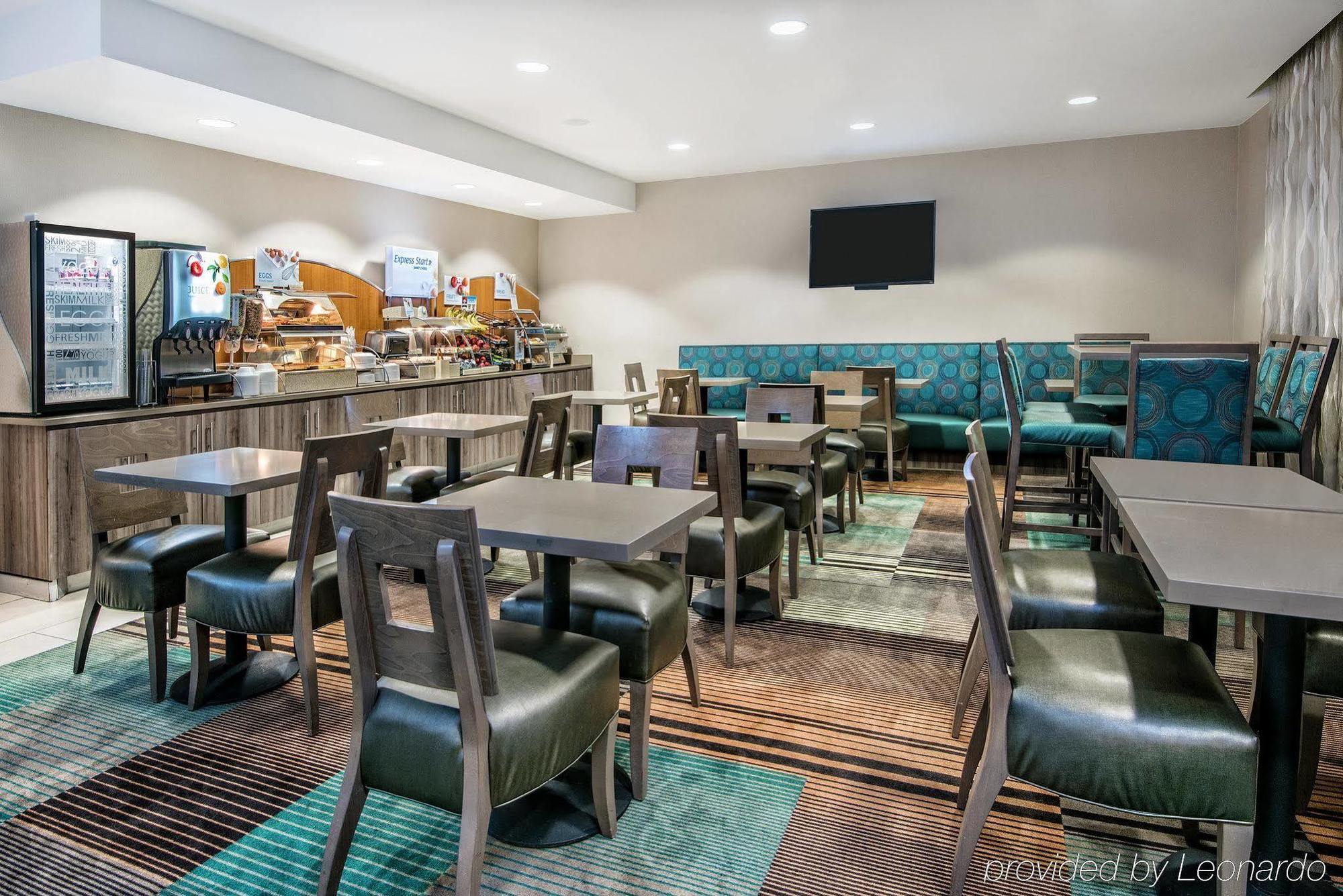 Holiday Inn Express Hotel And Suites Fort Worth/I-20 Екстериор снимка