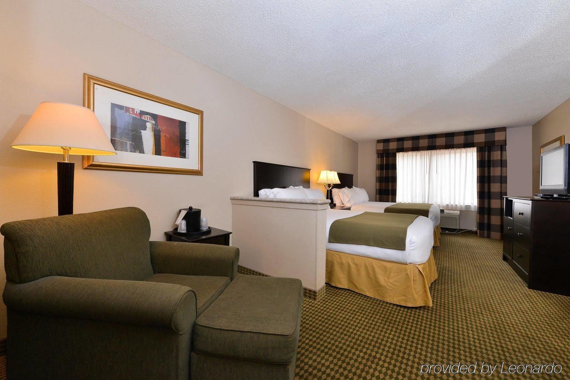 Holiday Inn Express Hotel And Suites Fort Worth/I-20 Екстериор снимка